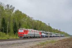 2ЭС6-1325 (Московская железная дорога); 3ТЭ25К2М-0128 (Тихоокеанская железная дорога); 3ТЭ25К2М-0127 (Тихоокеанская железная дорога); 3ТЭ25К2М-0131 (Тихоокеанская железная дорога); 3ТЭ25К2М-0130 (Тихоокеанская железная дорога)