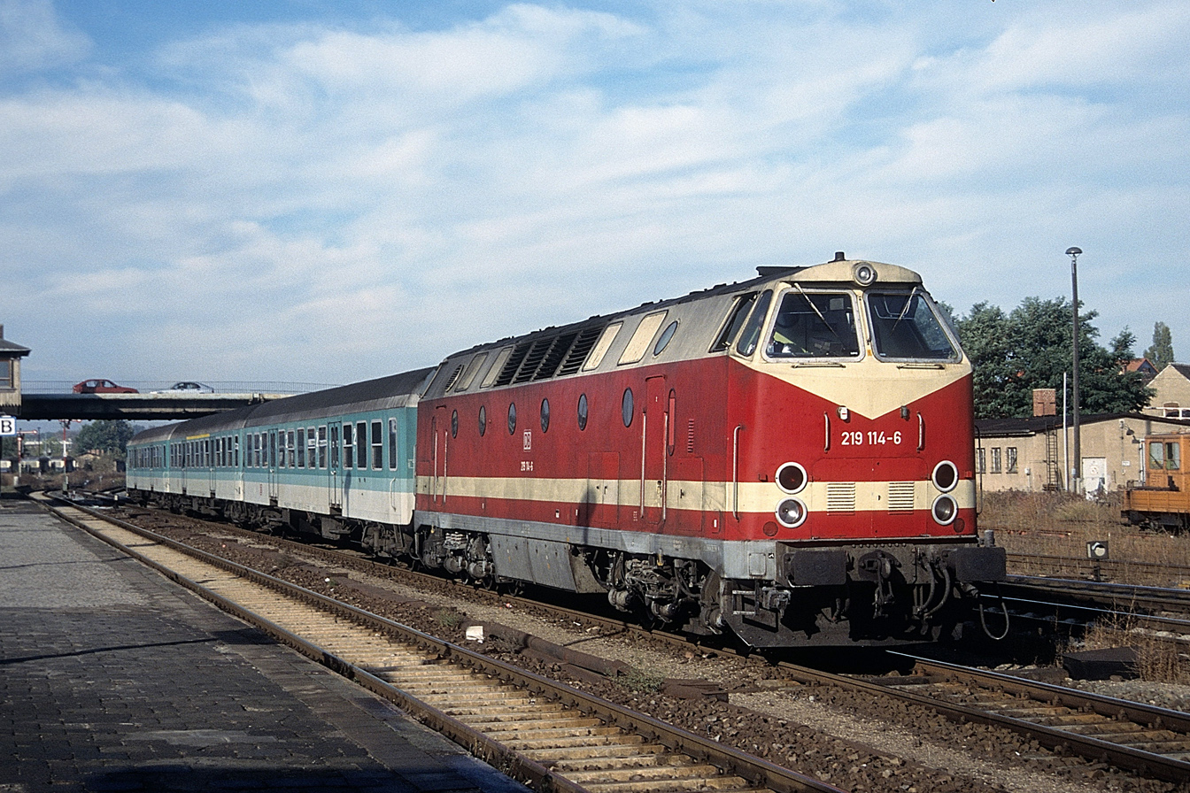 219 114-6