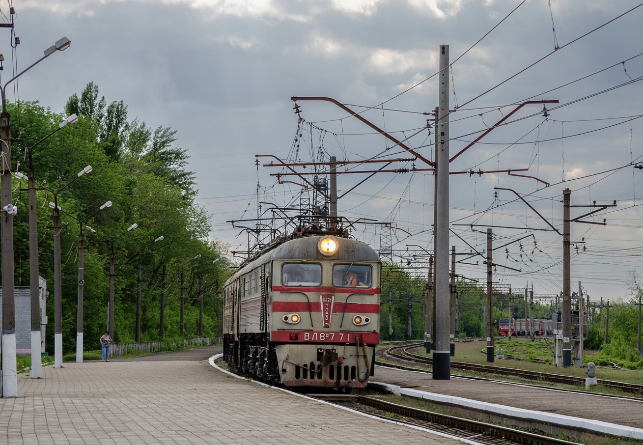ВЛ8М-771