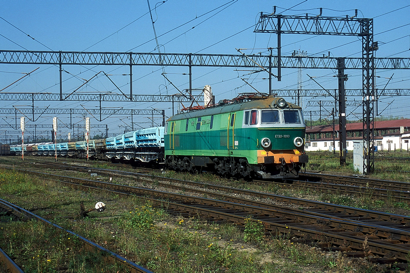 ET22-1093