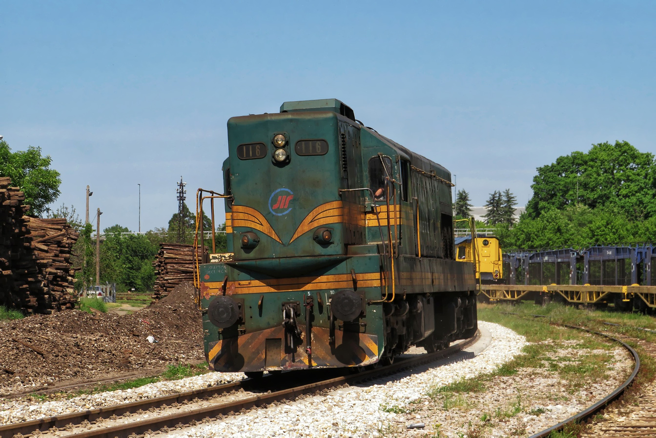 661-116