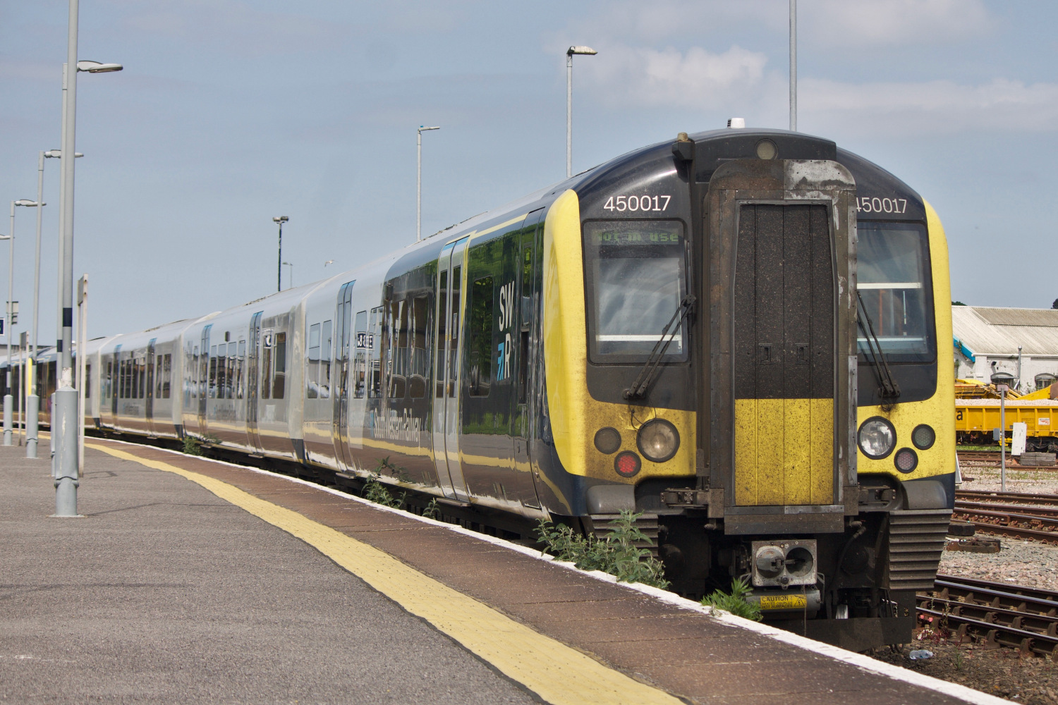 450017