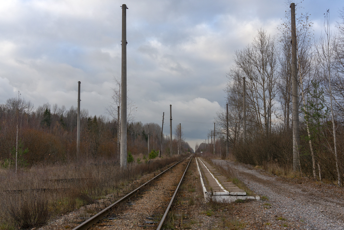 Oktobarska željeznica — Stations & ways