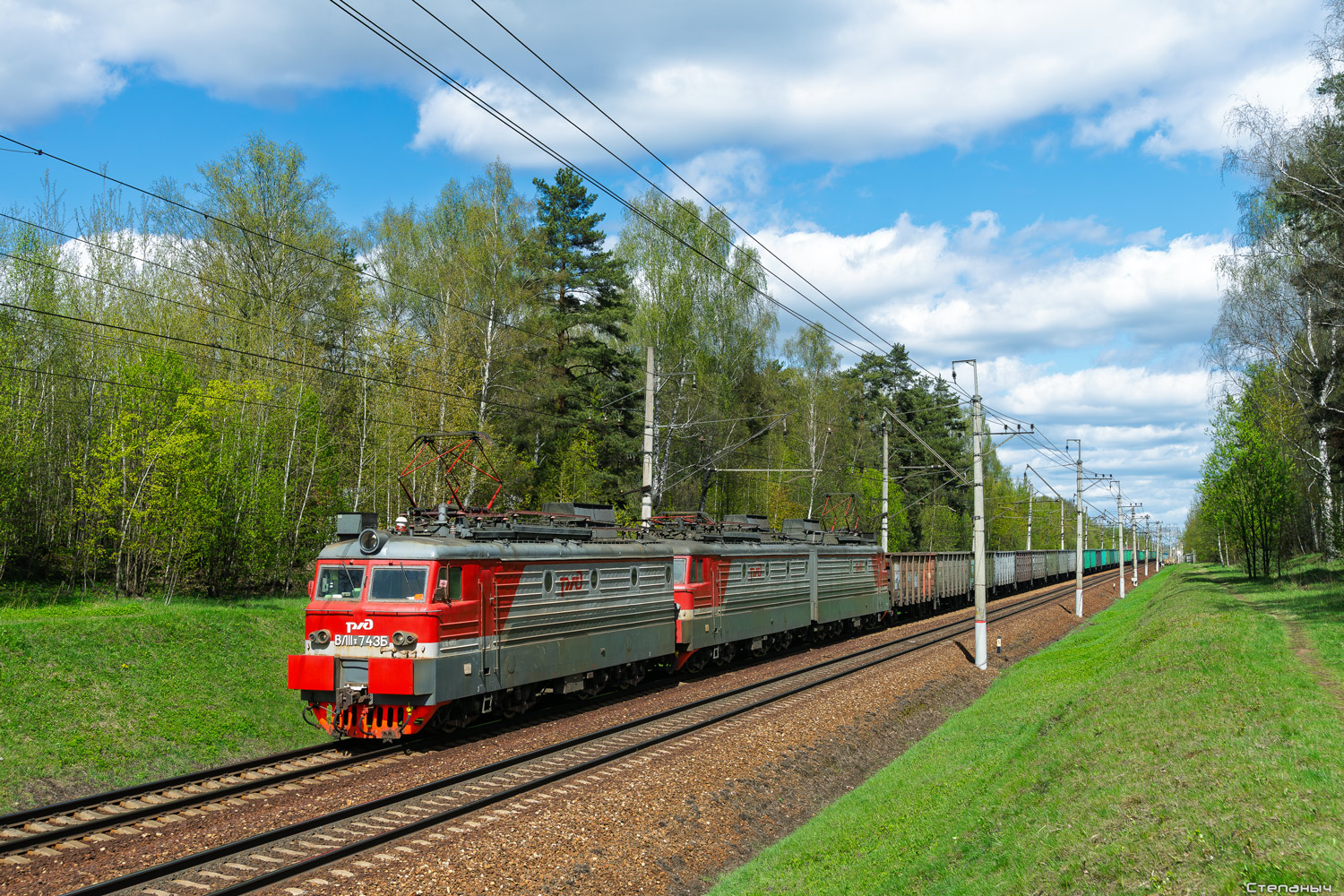ВЛ11.8-743Б