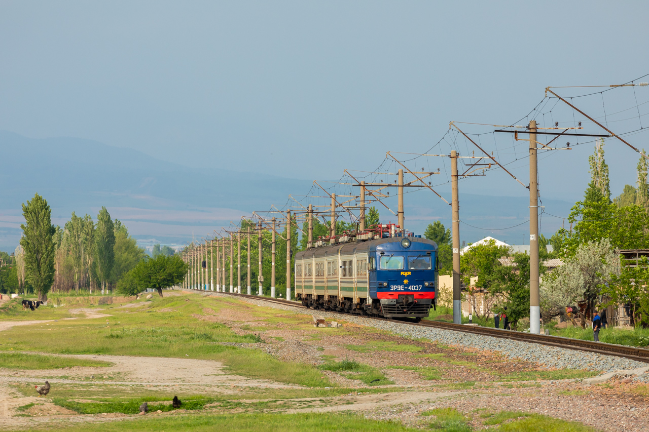ЭР9Е-4037