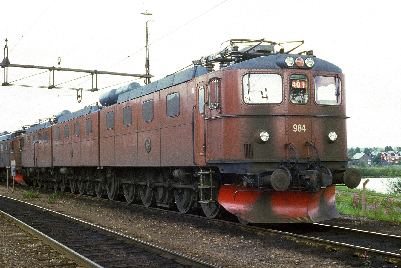 Dm3 984