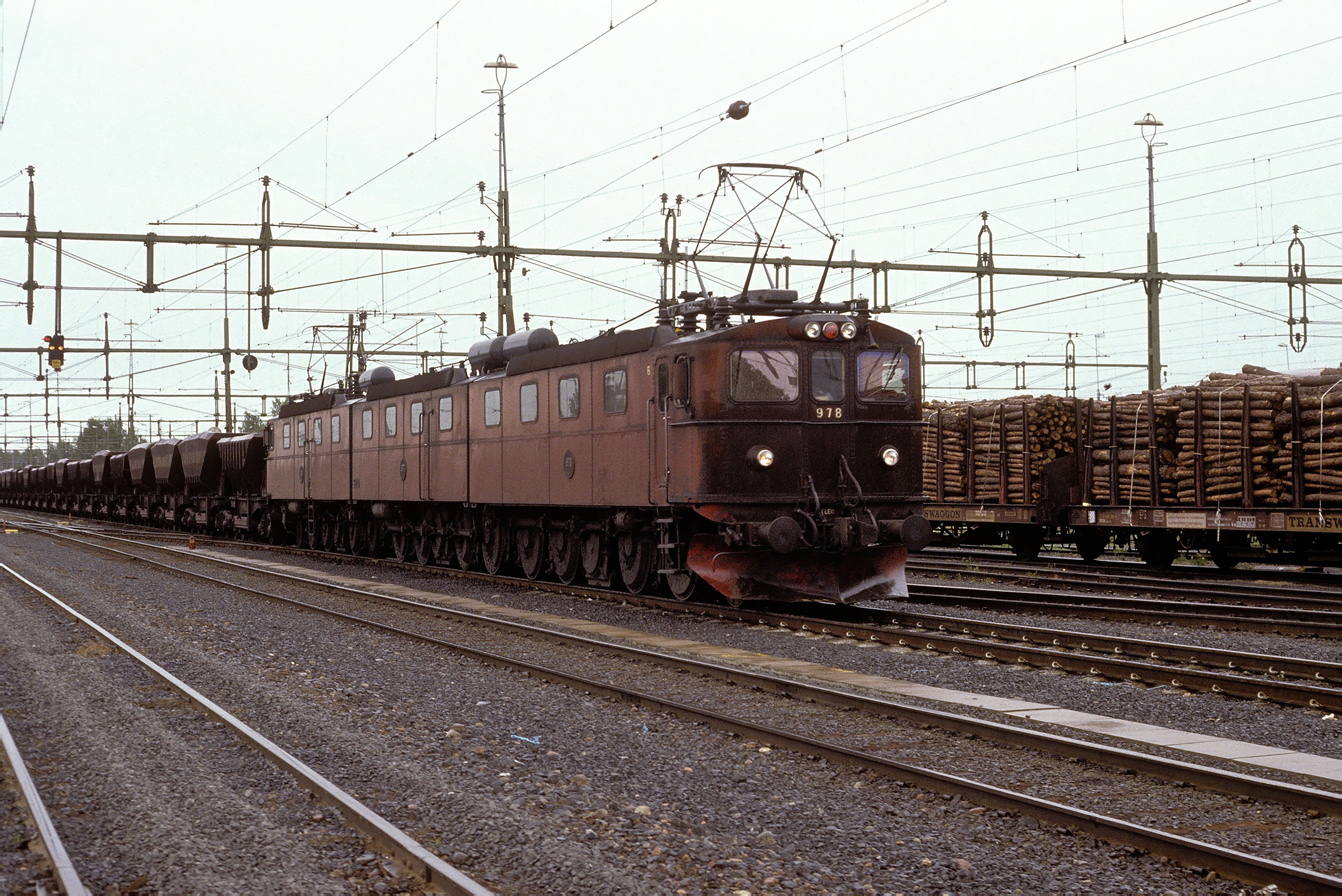 Dm3 978