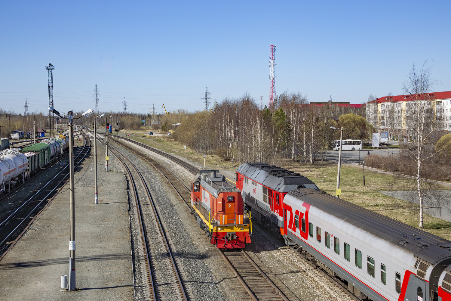 ТЭМ18ДМ-1771
