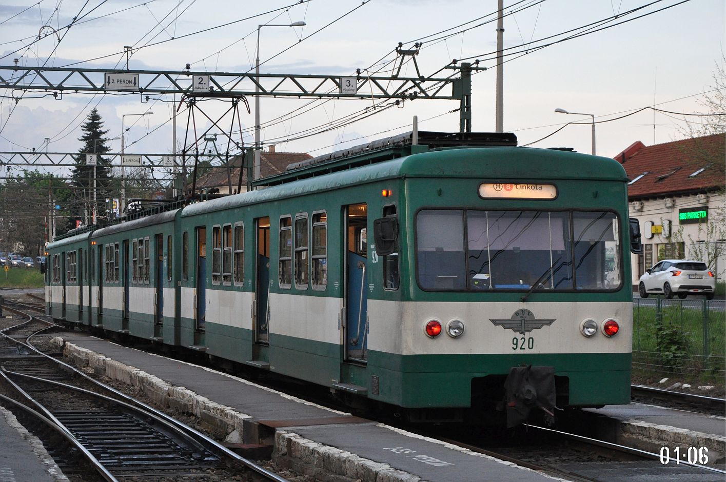 920