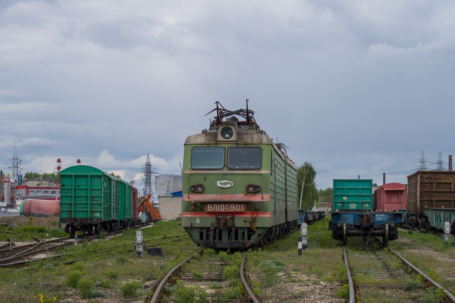 ВЛ10УК-901
