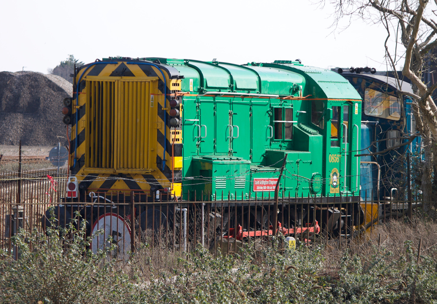08567