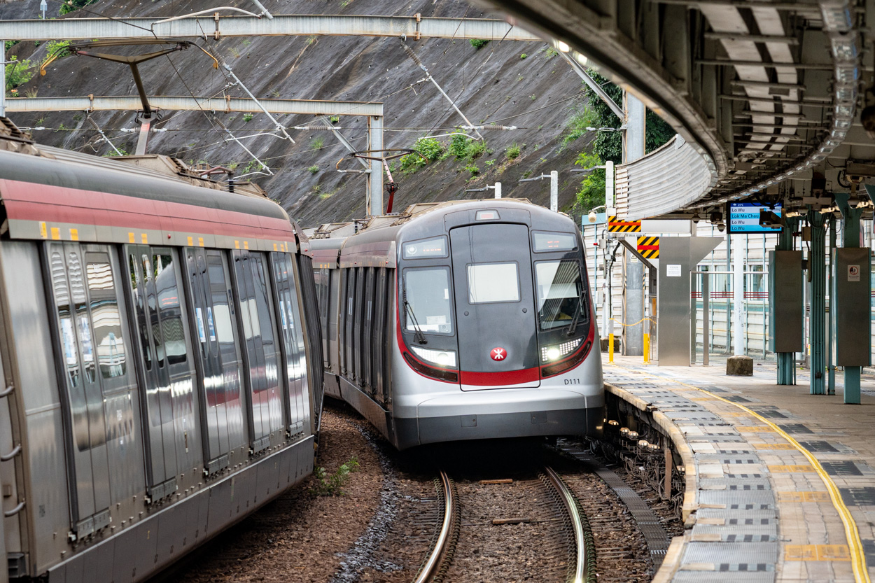 D111