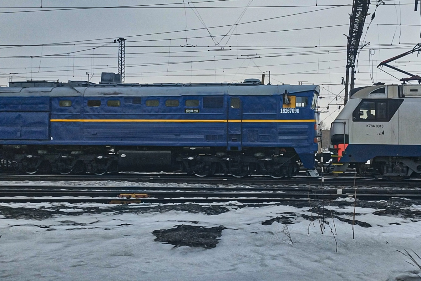 2ТЭ10М-2299