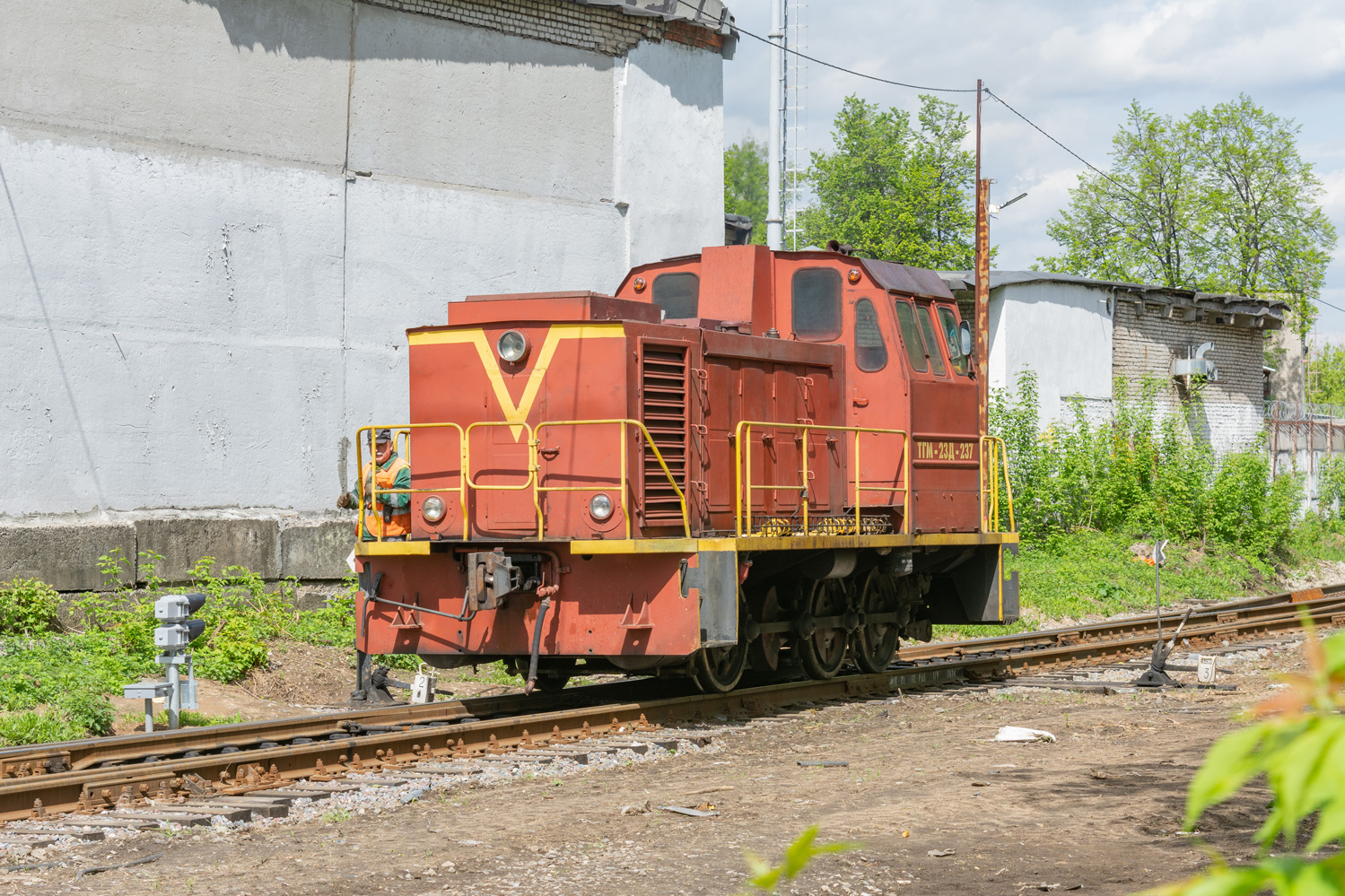 ТГМ23Д44-237