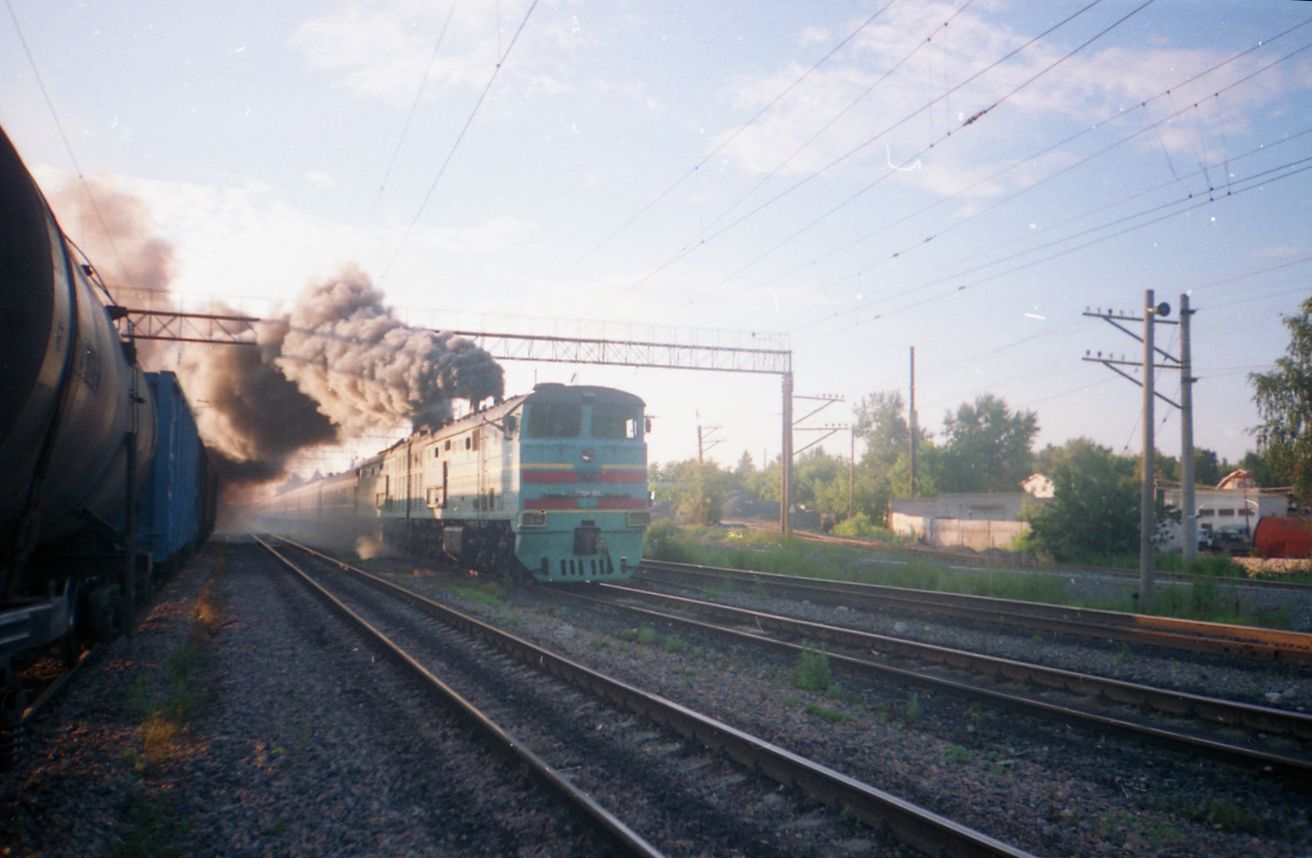2ТЭ10М-2899