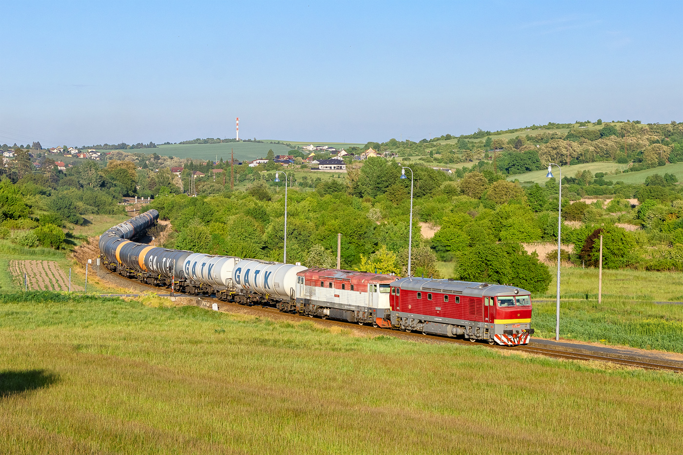 752 069-5