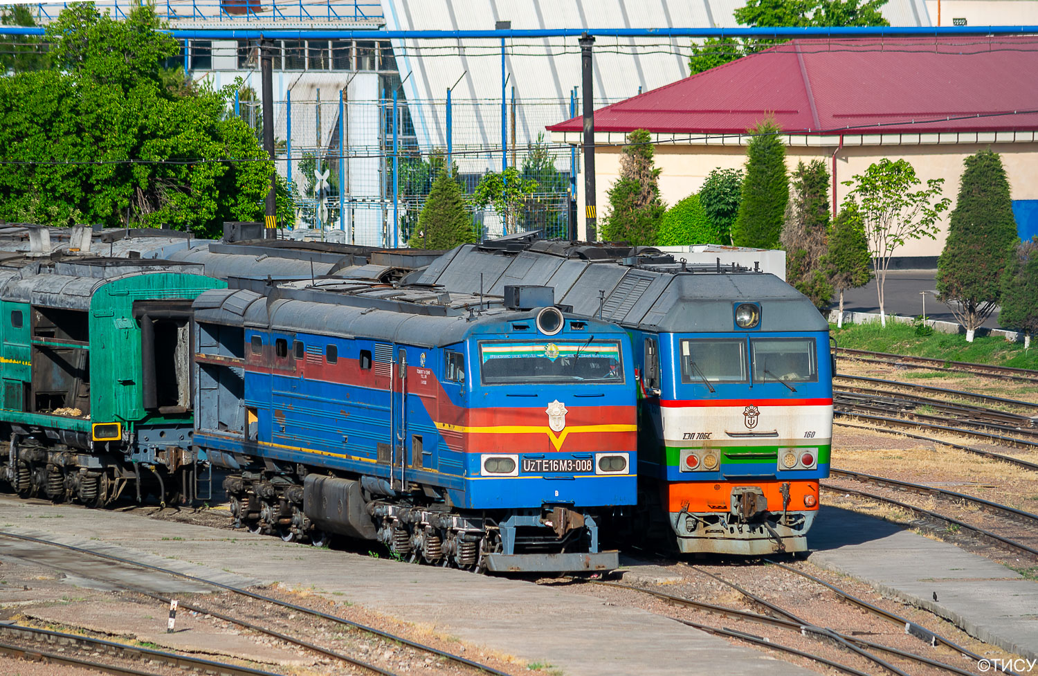 UzTE16M3-008