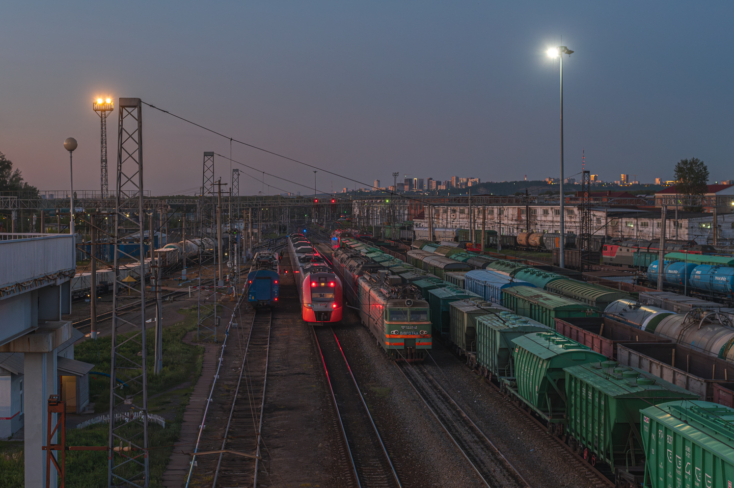 ЭС2Г-158; ВЛ11М-074