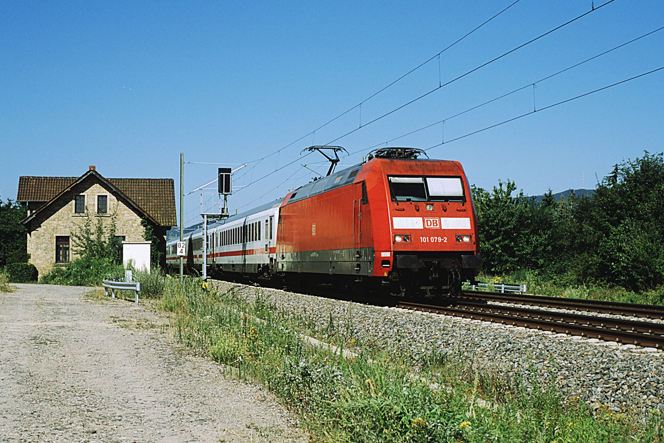 101 079-2