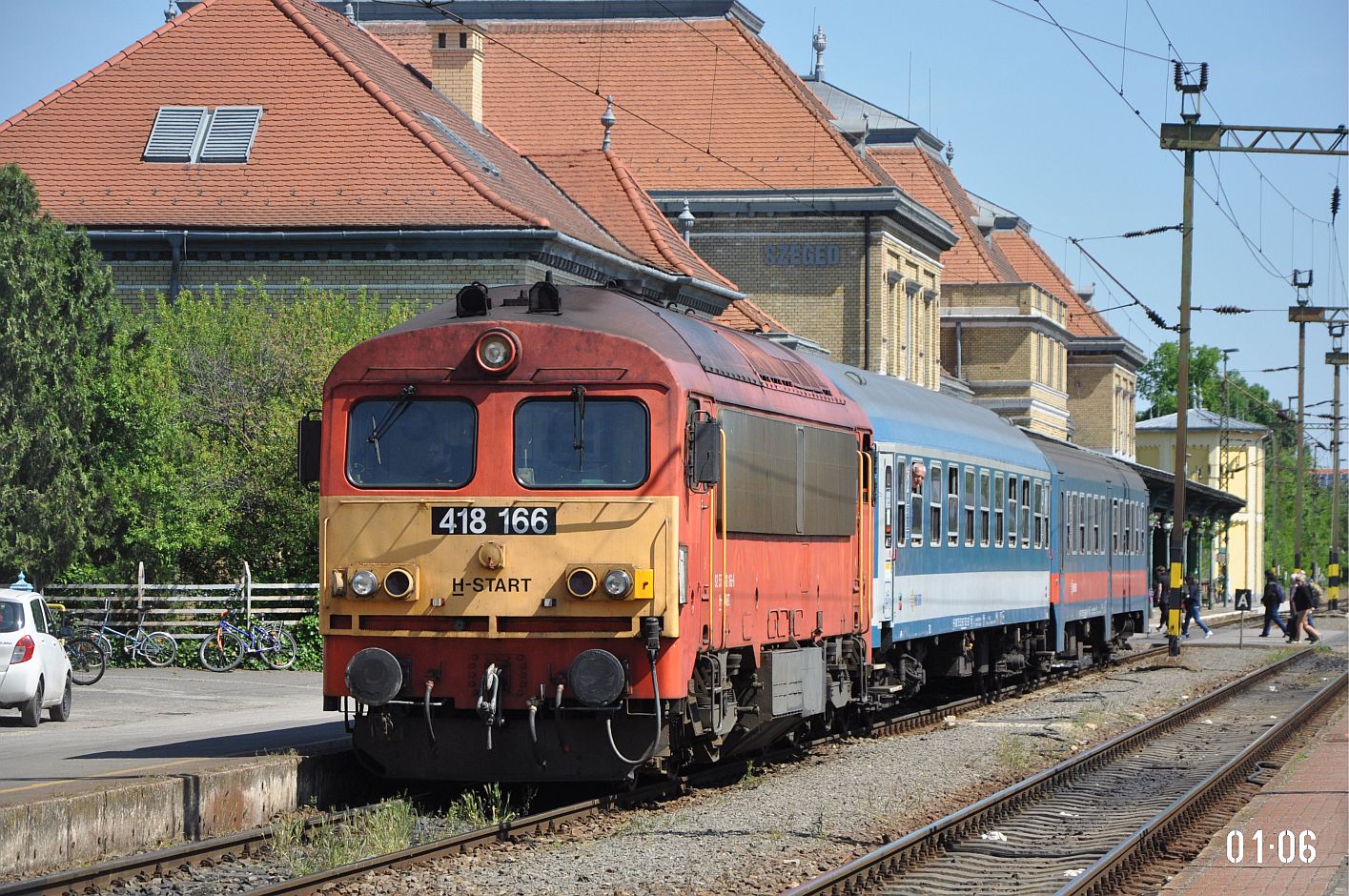 418 166