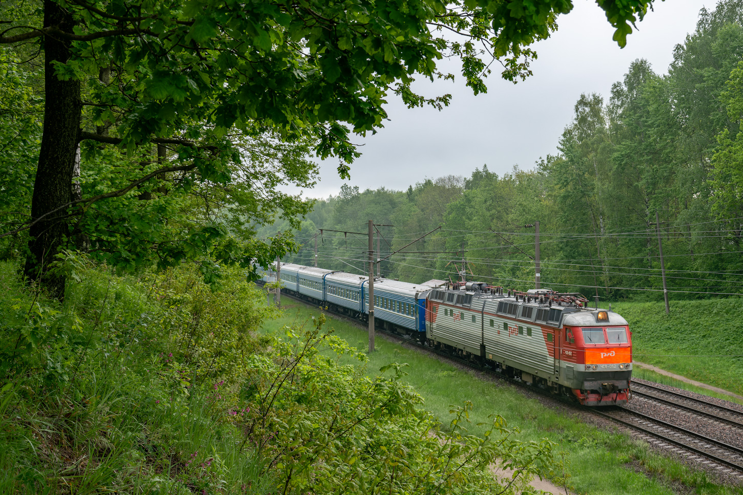 ЧС8-052