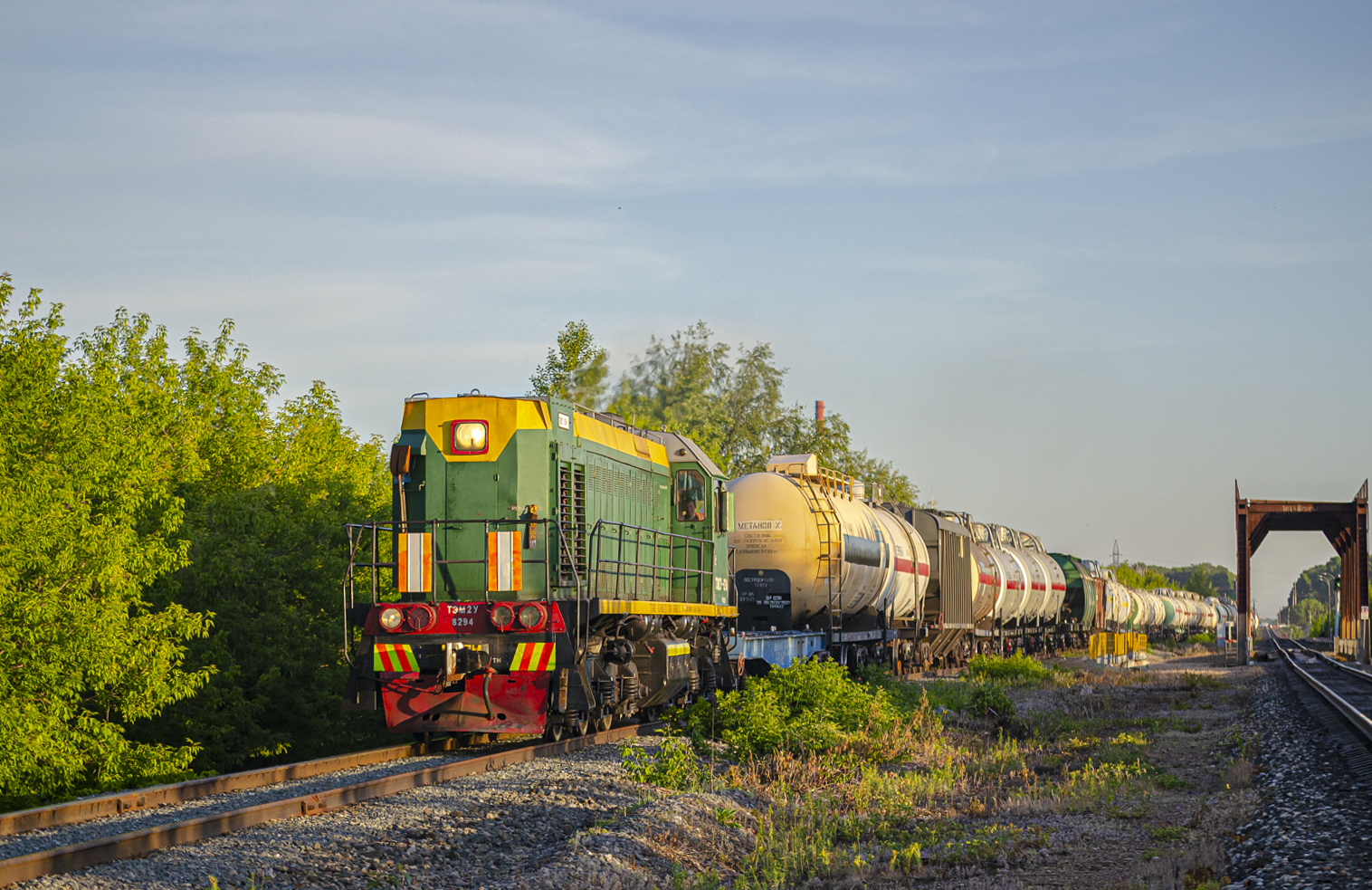 ТЭМ2У-8294