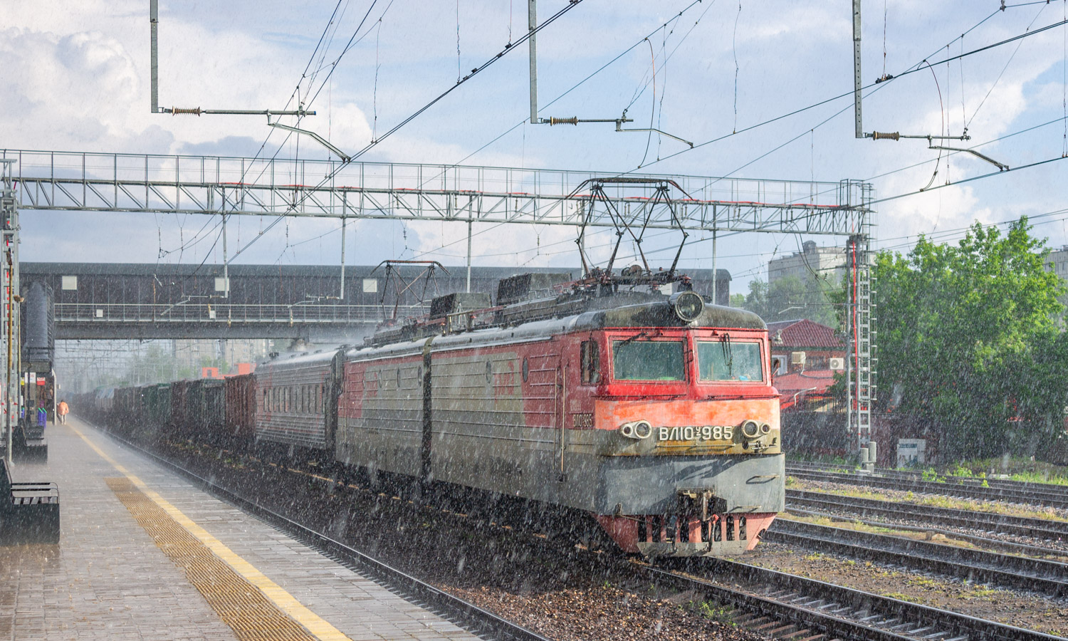 ВЛ10У-985