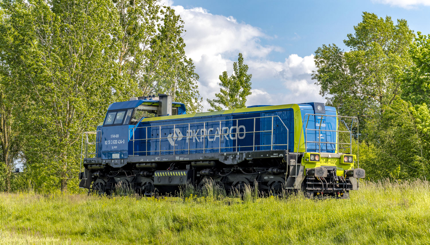 ST48-020