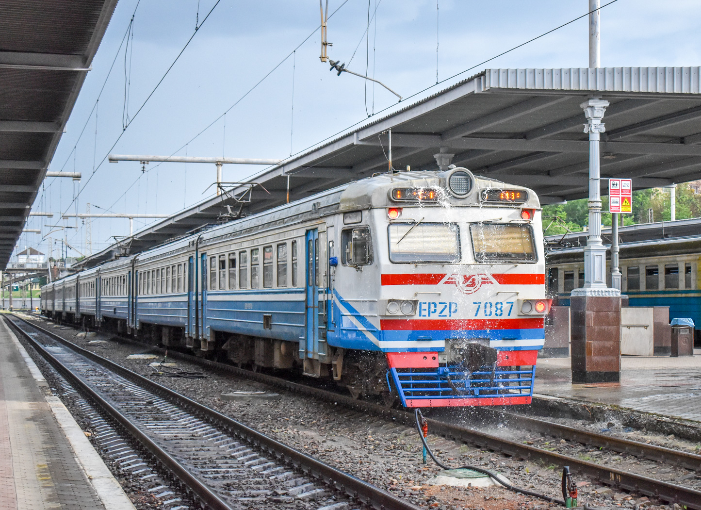 ЭР2Р-7087