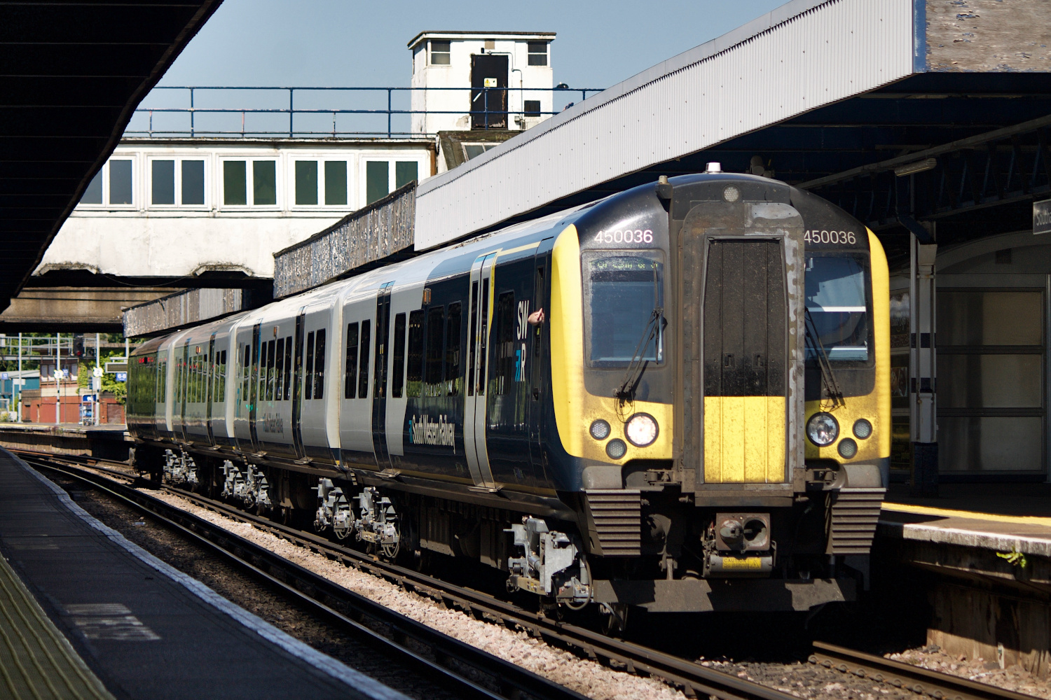 450036