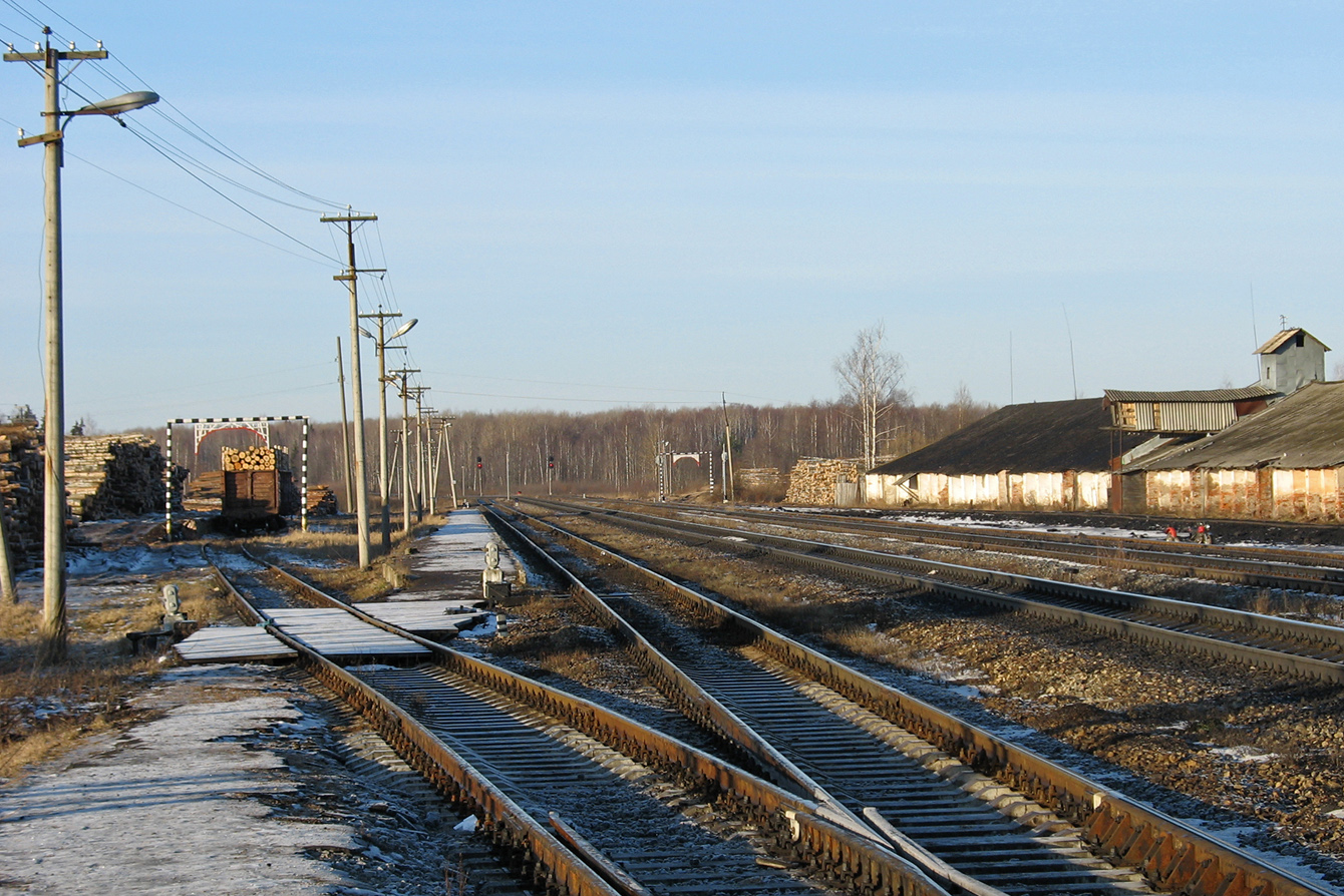 October Railway — Stations & ways