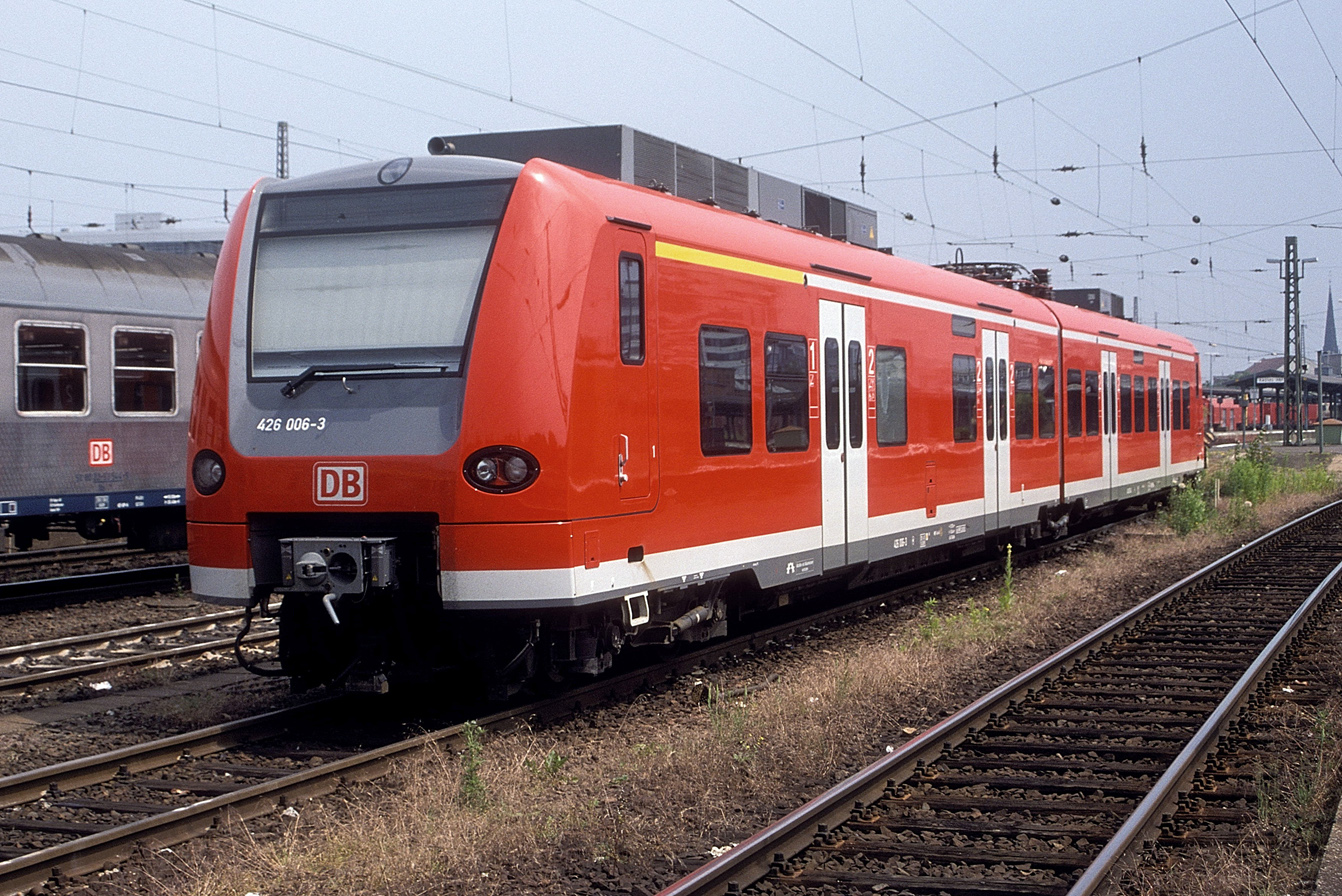426 006