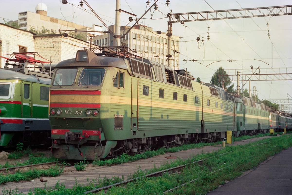 ЧС7-282