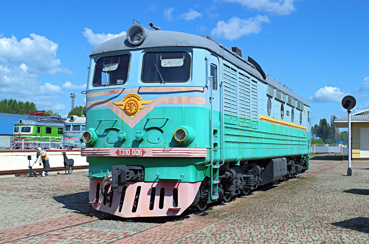 ТЭ10-006
