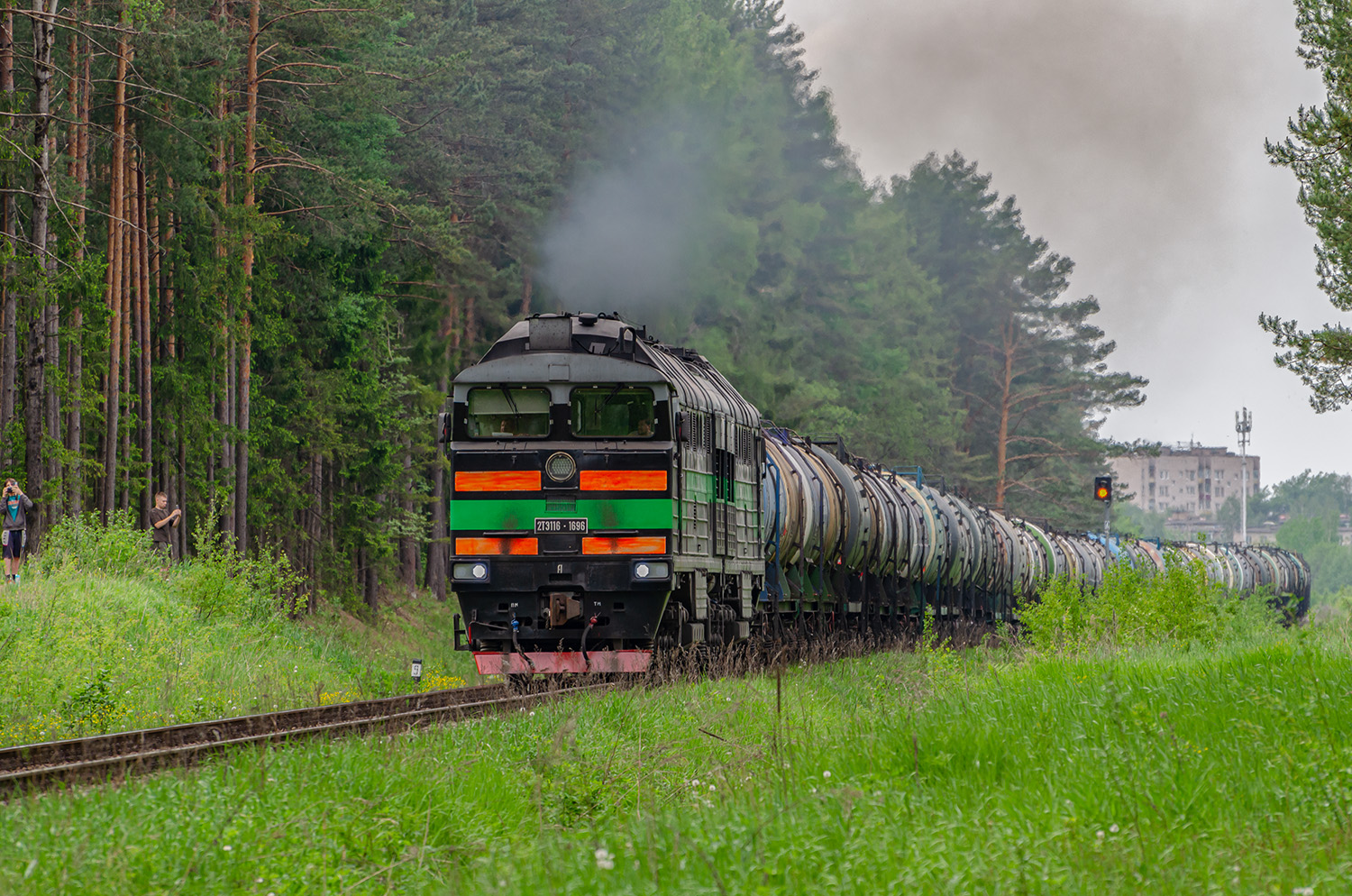 2ТЭ116-1696