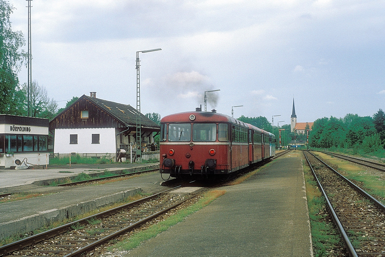 798 706-8