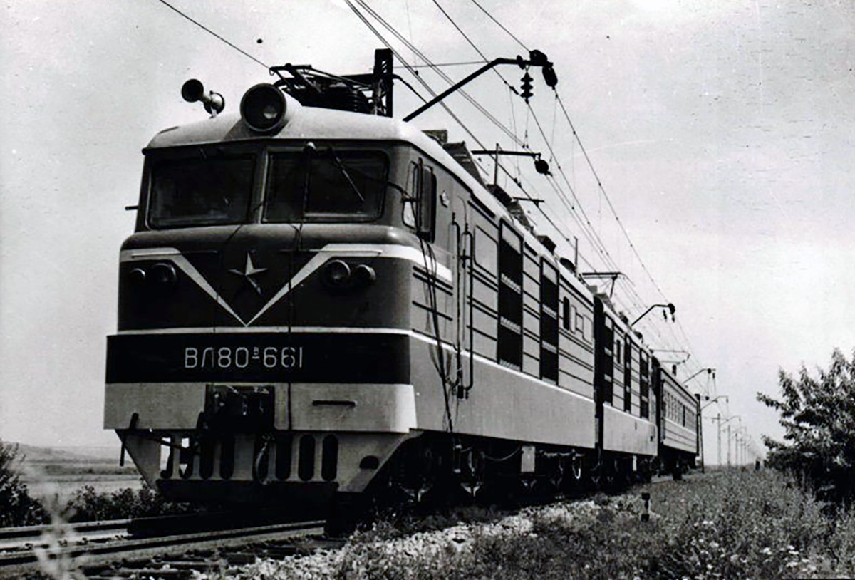 ВЛ80В-661