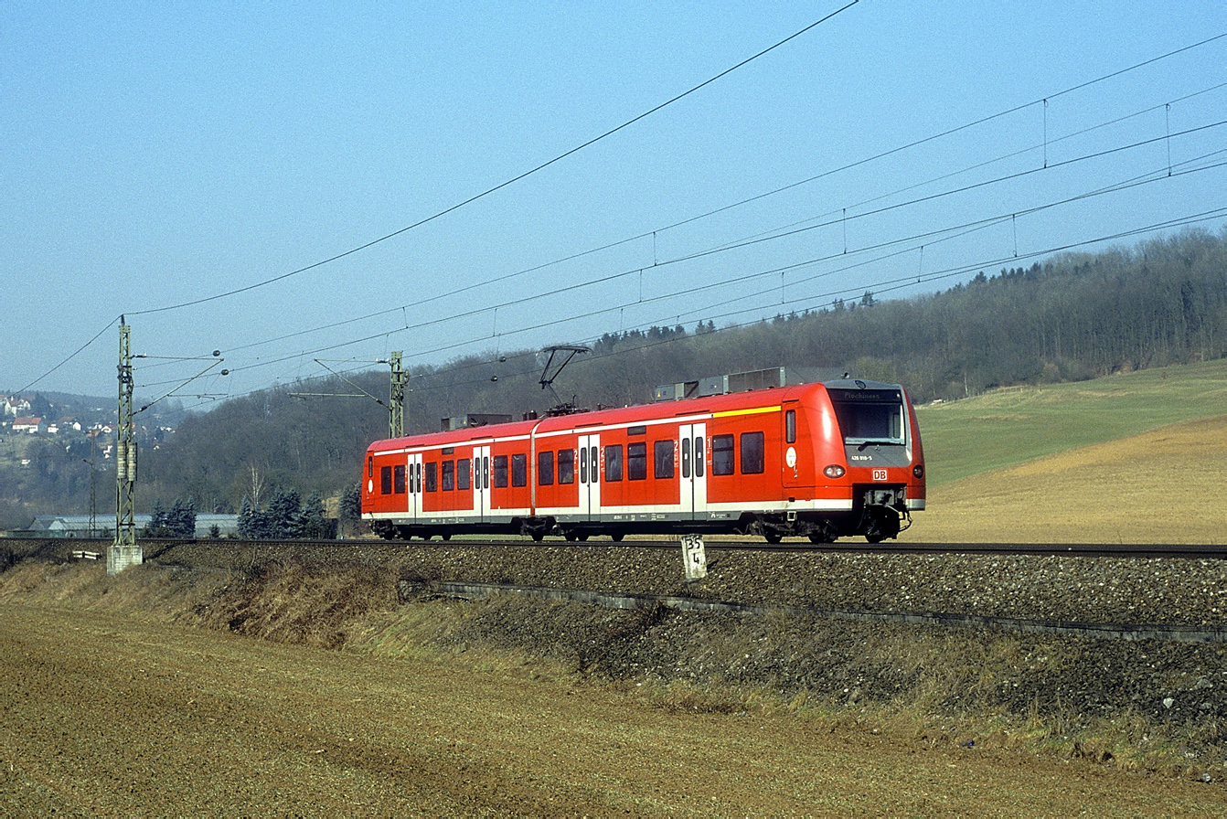 426 010