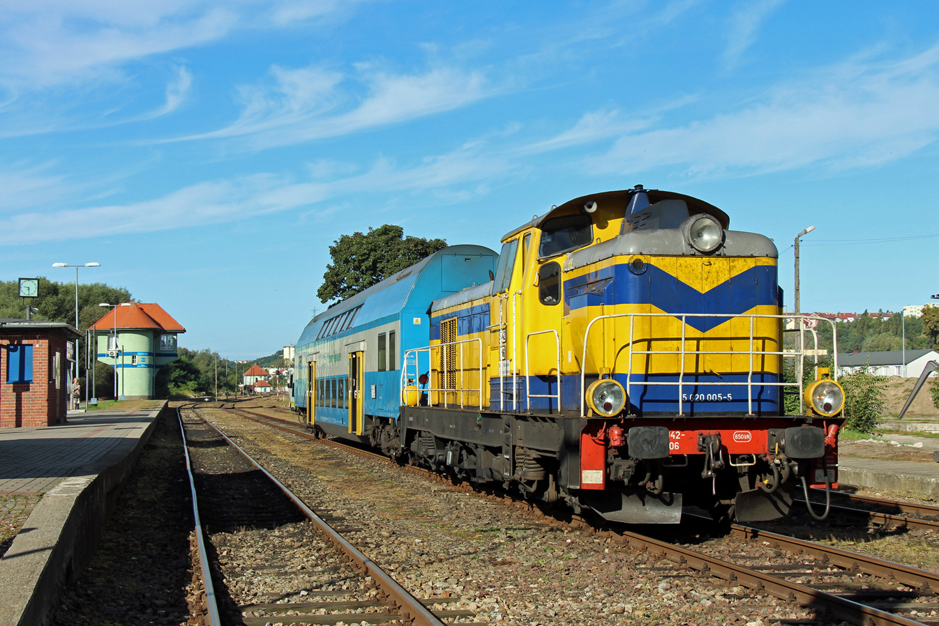 SU42-506
