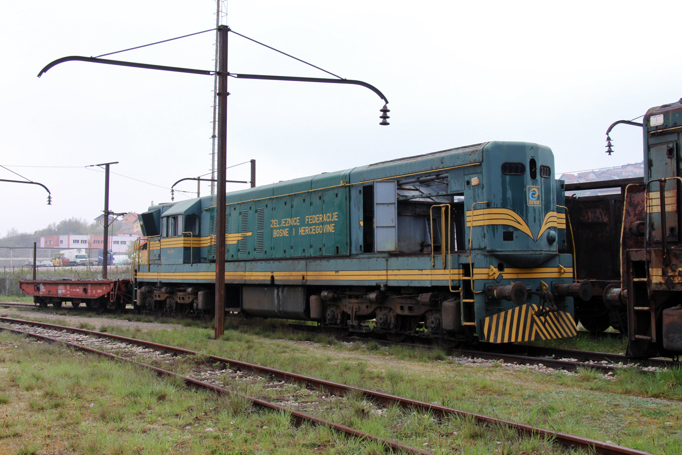 661-327