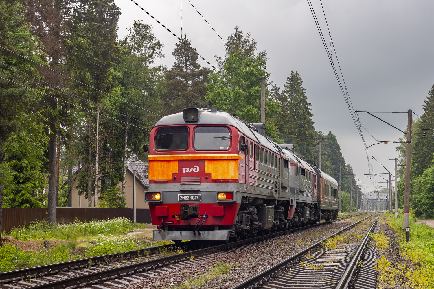 2М62-1047