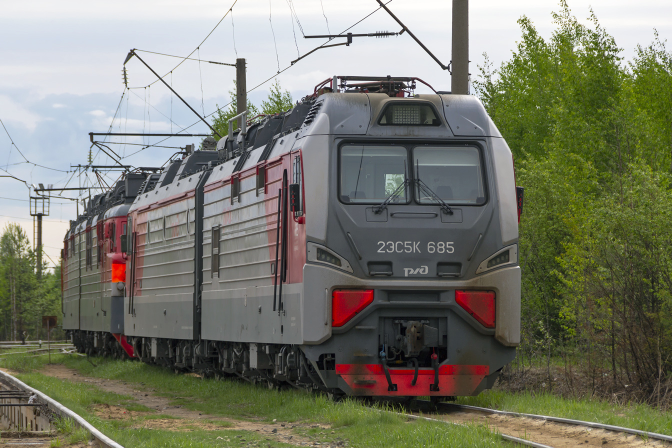 2ЭС5К-685