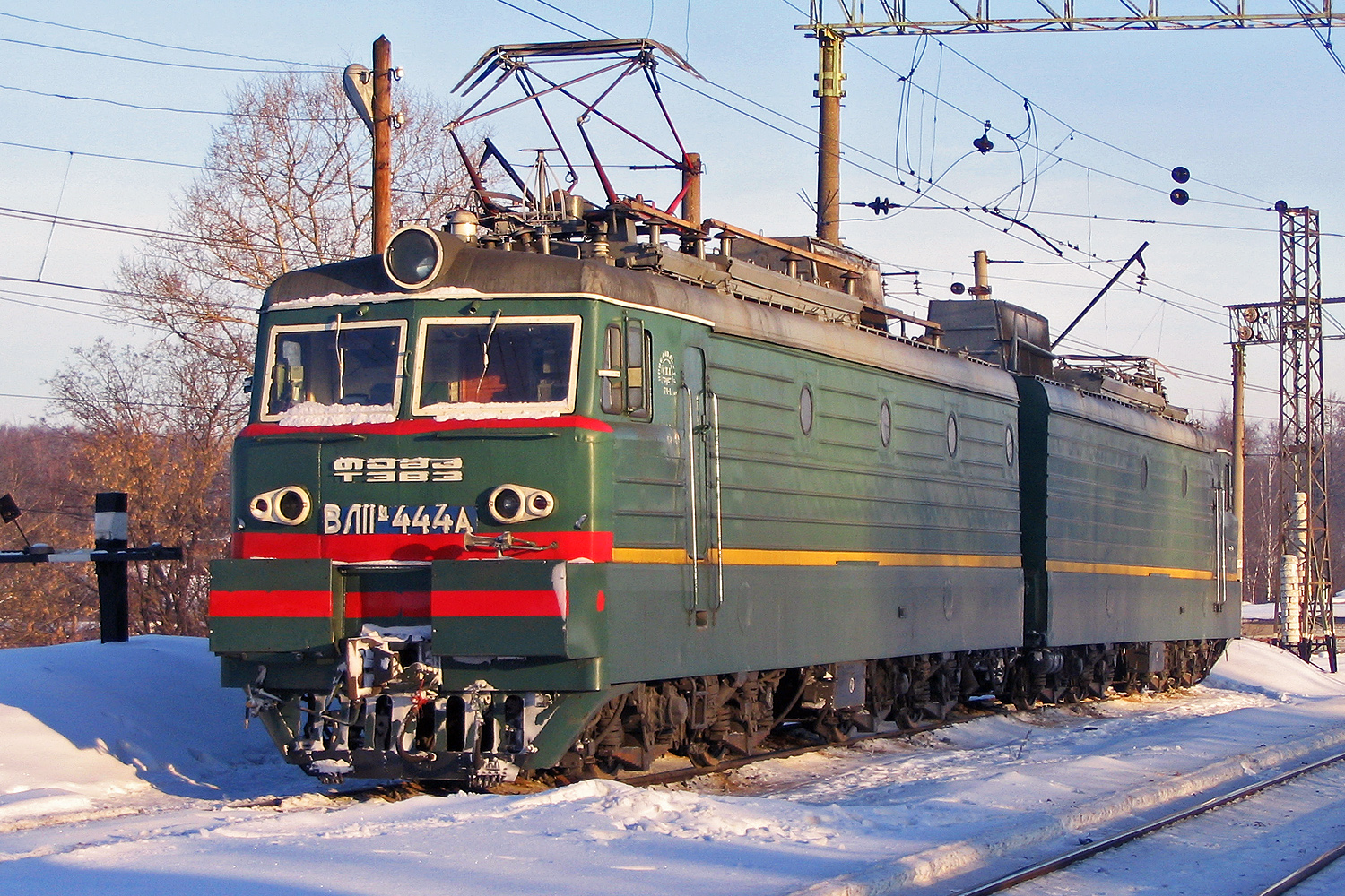 ВЛ11М-444