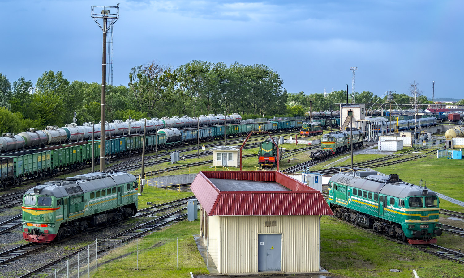 М62-1576; М62К-9832