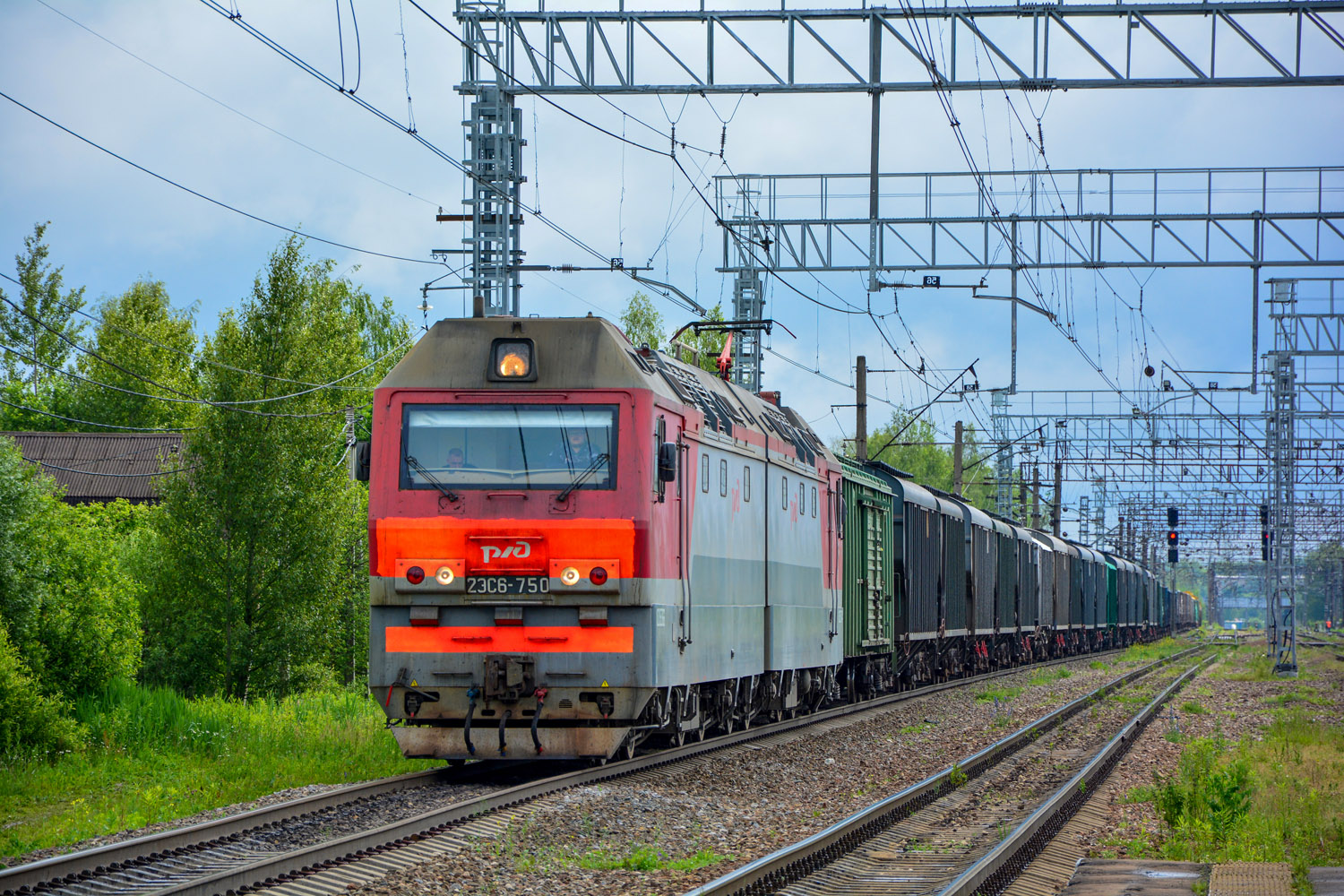 2ЭС6-750