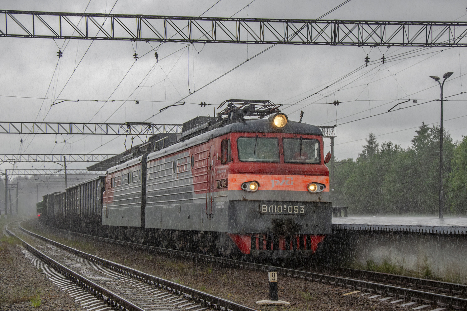 ВЛ10У-053