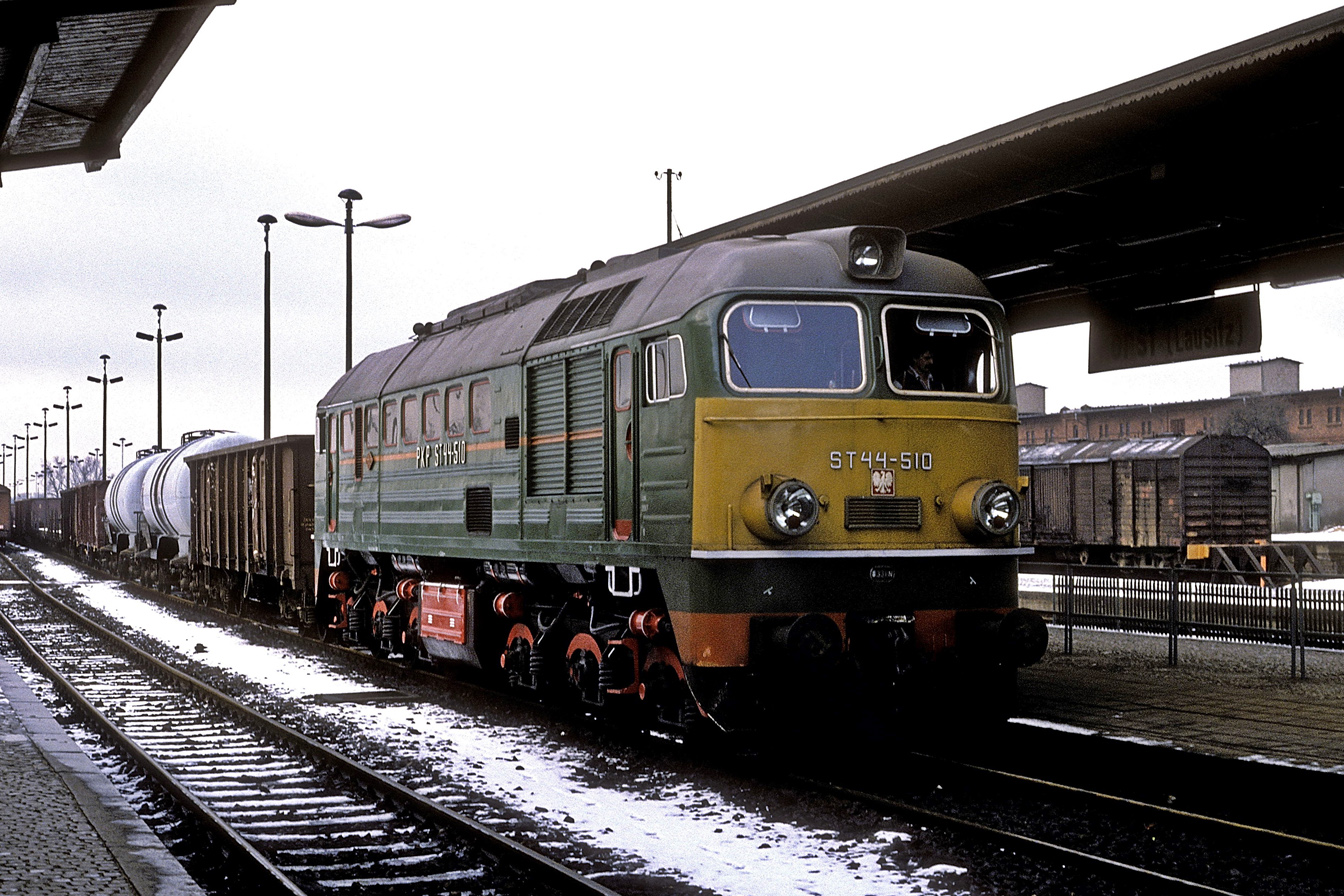 ST44-510