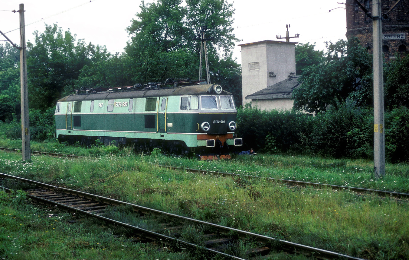 ET22-690