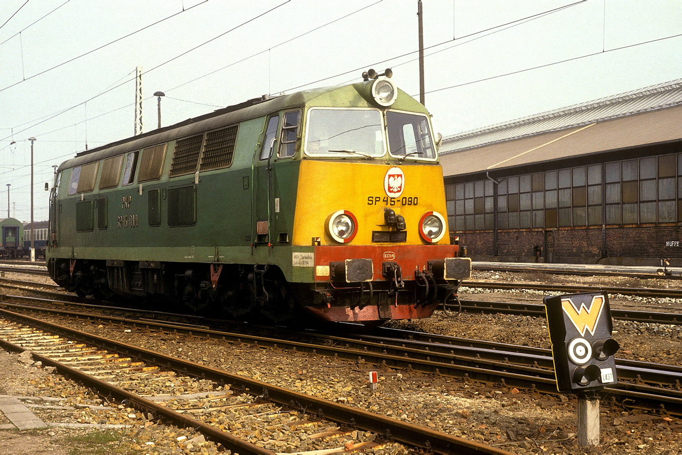 SP45-090