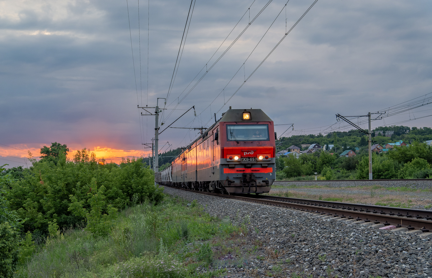2ЭС6-657